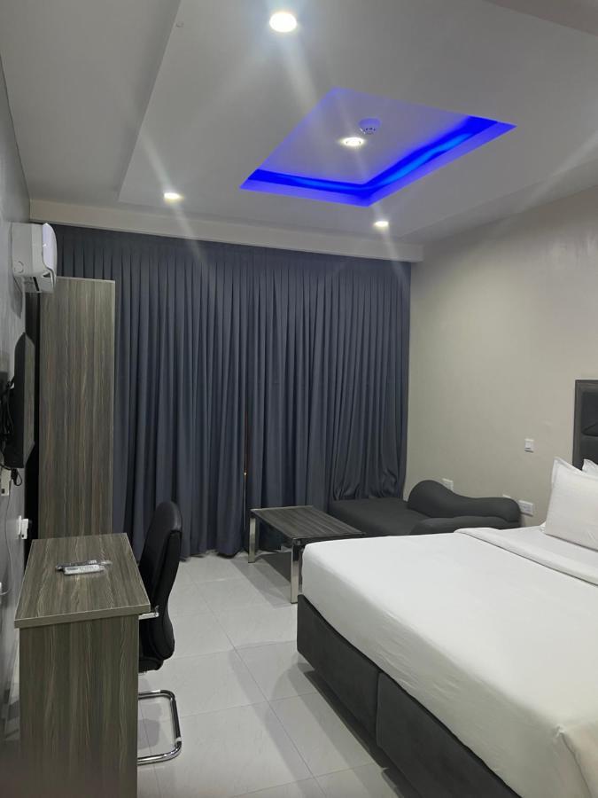 De Rigg Place, Victoria Island Aliayabiagba Exterior photo